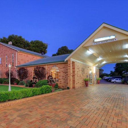 North Parkes Motel Exteriör bild