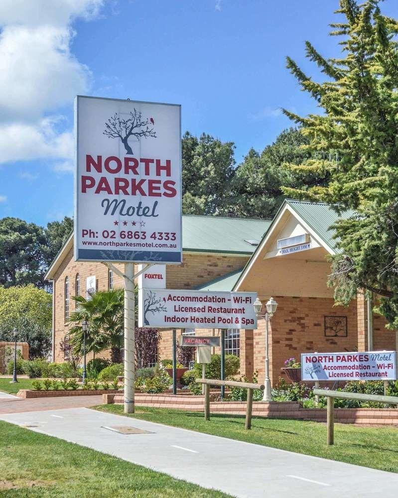 North Parkes Motel Exteriör bild