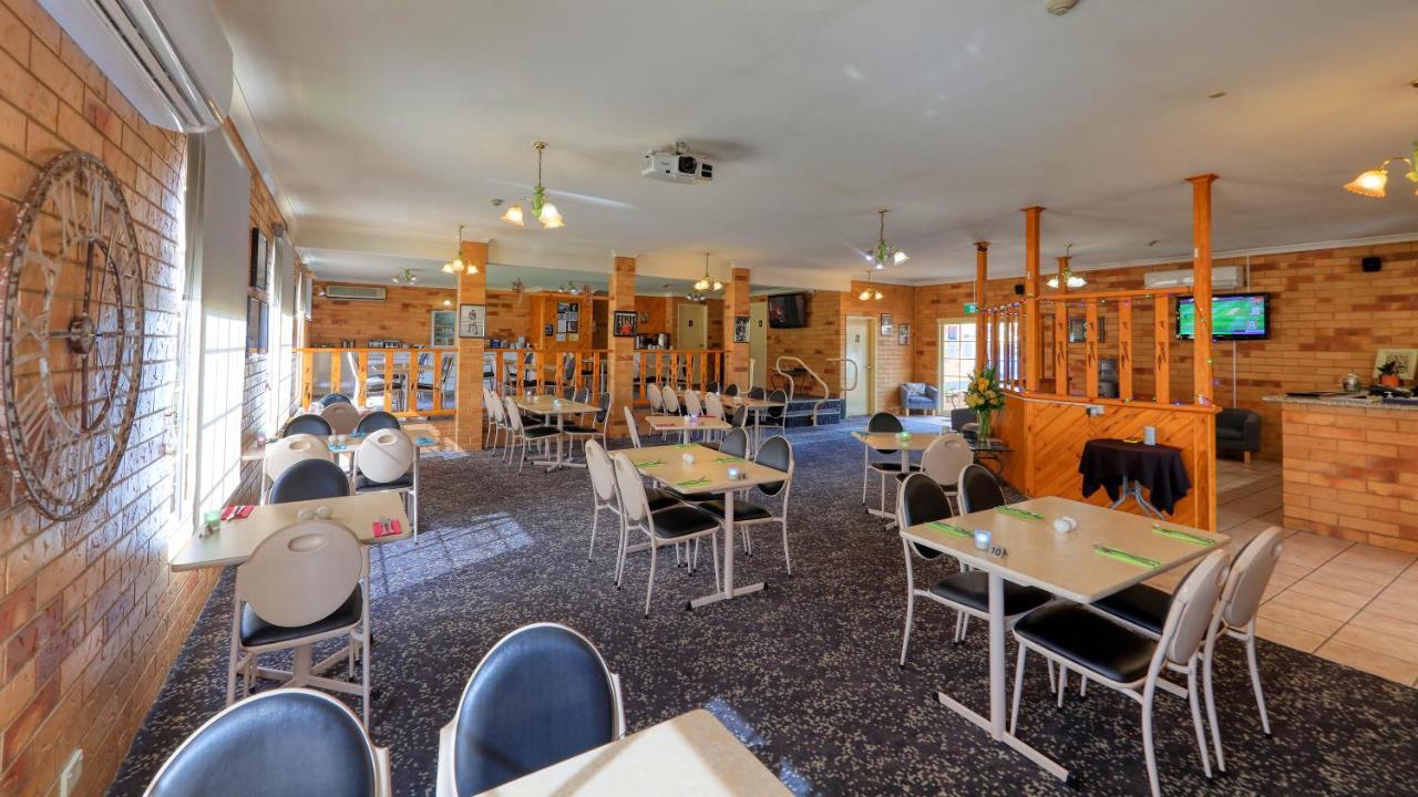 North Parkes Motel Exteriör bild